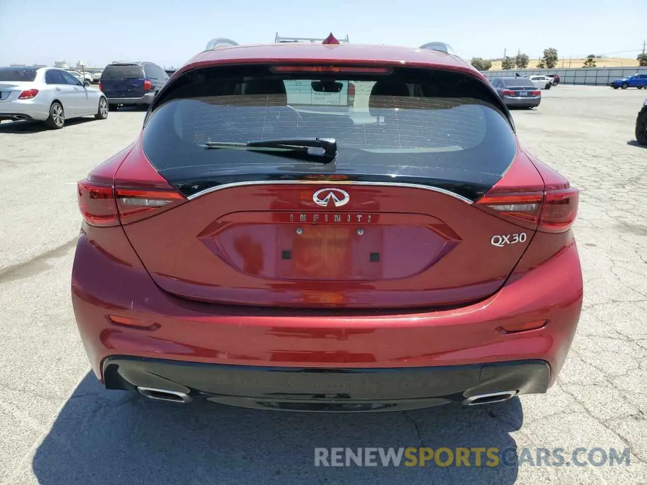 6 Photograph of a damaged car SJKCH5CP1KA010266 INFINITI QX30 2019