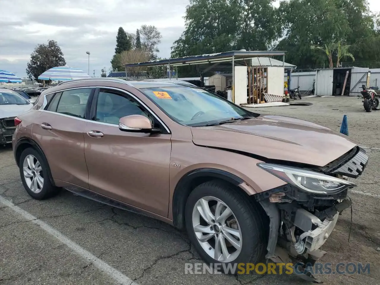 4 Photograph of a damaged car SJKCH5CP2KA009224 INFINITI QX30 2019