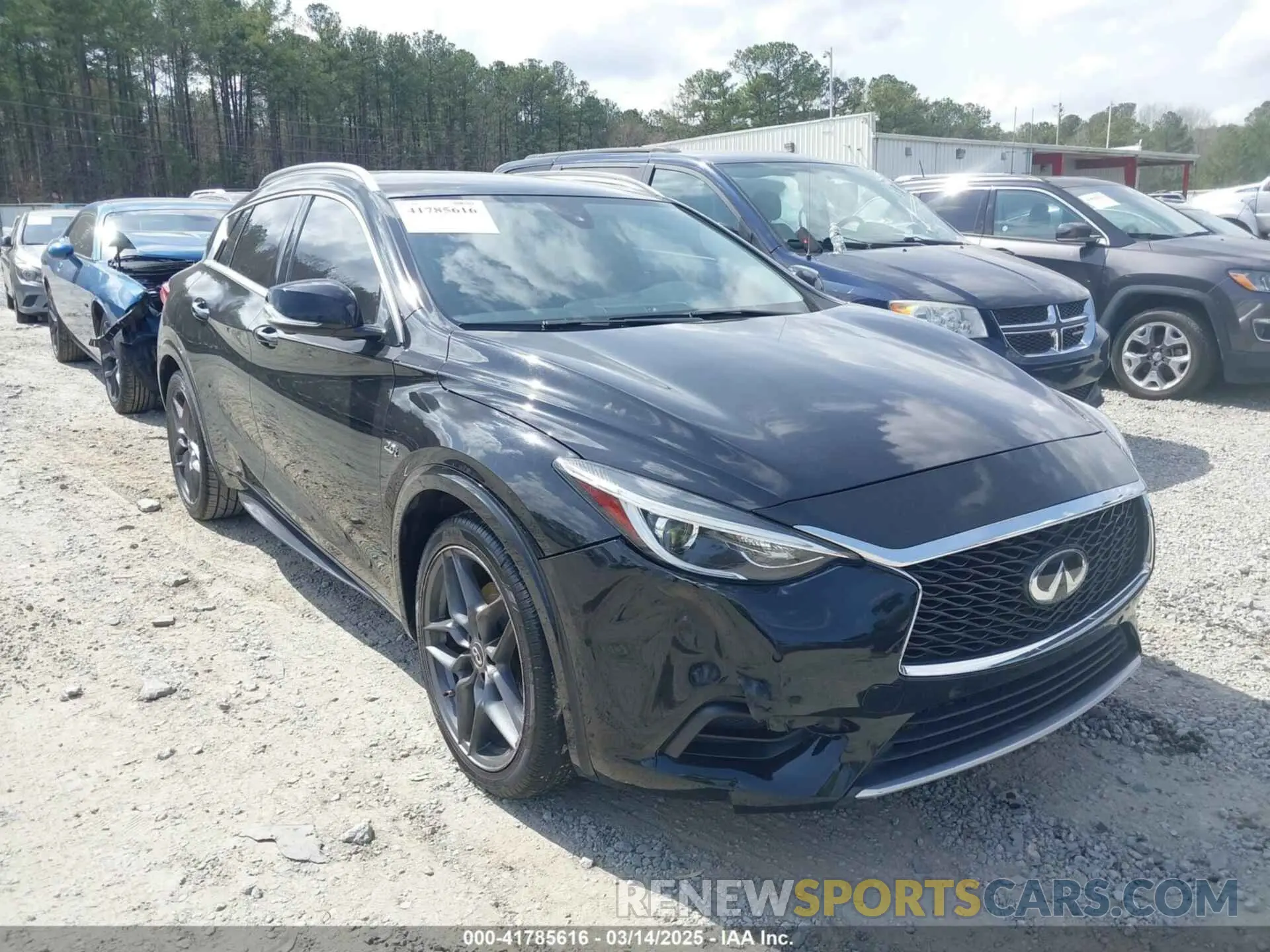 1 Photograph of a damaged car SJKCH5CP2KA010406 INFINITI QX30 2019
