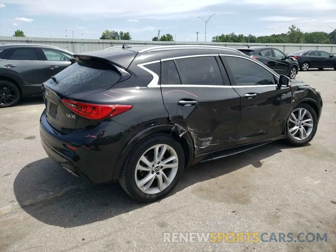 3 Photograph of a damaged car SJKCH5CP3KA007112 INFINITI QX30 2019