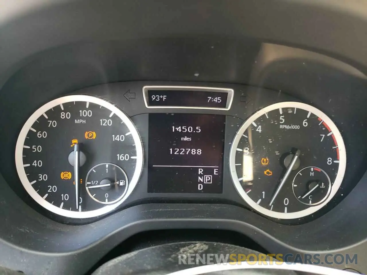 9 Photograph of a damaged car SJKCH5CP3KA007112 INFINITI QX30 2019