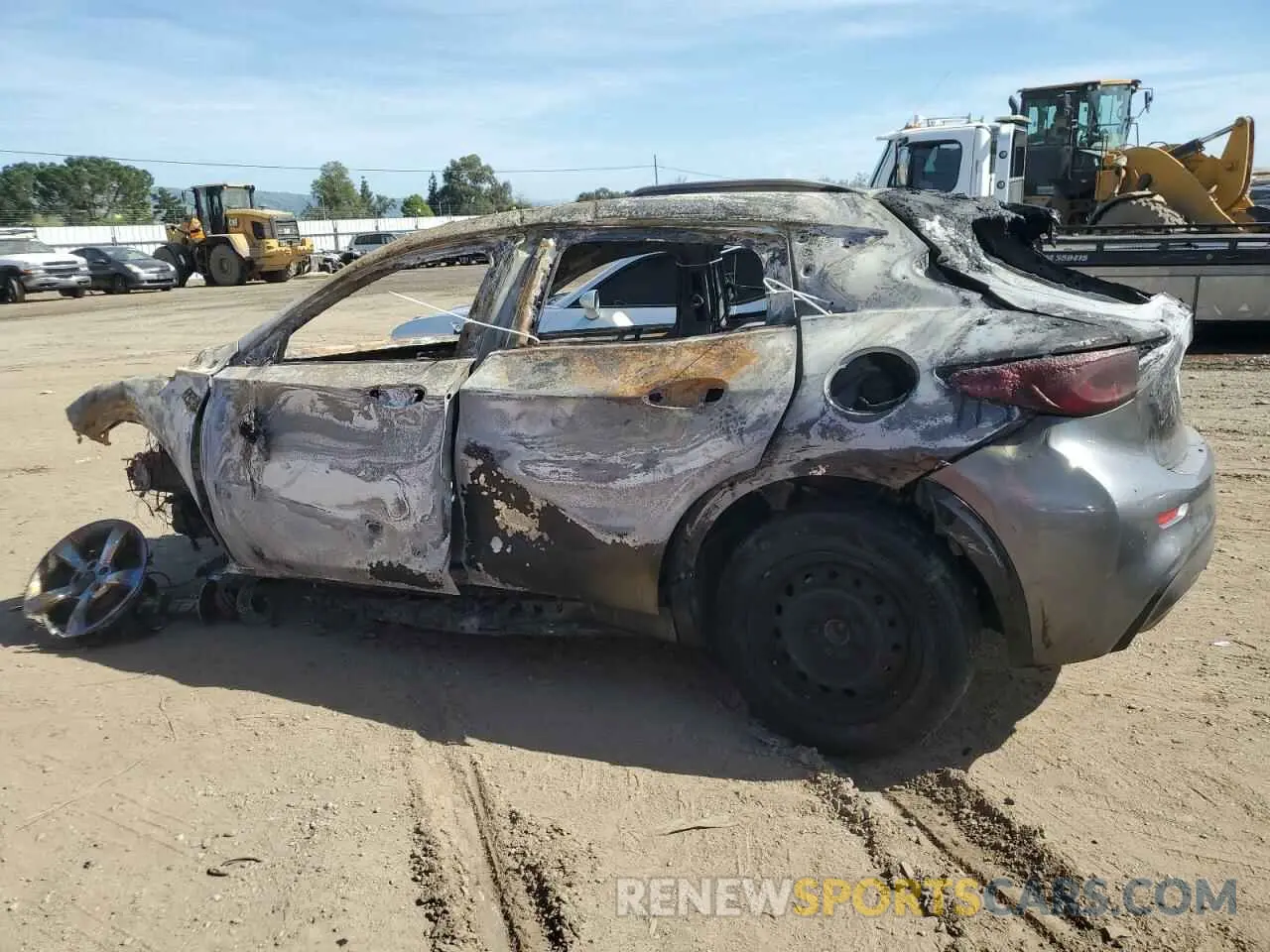2 Photograph of a damaged car SJKCH5CP3KA010916 INFINITI QX30 2019