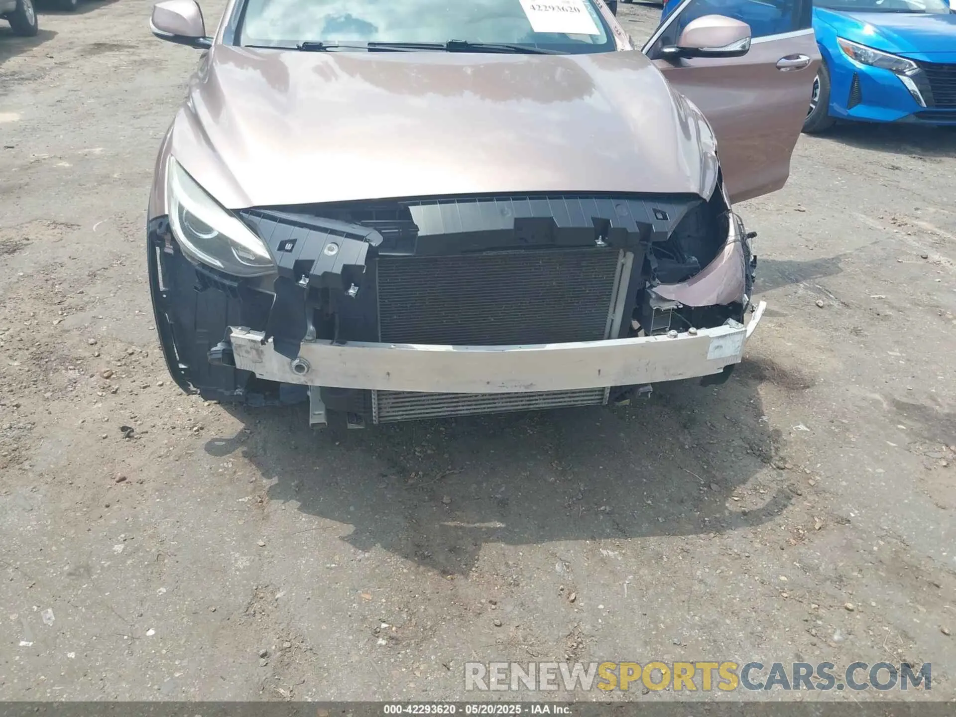 6 Photograph of a damaged car SJKCH5CP4KA008012 INFINITI QX30 2019
