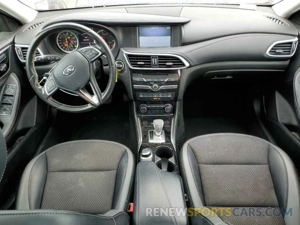 8 Photograph of a damaged car SJKCH5CP4KA011380 INFINITI QX30 2019