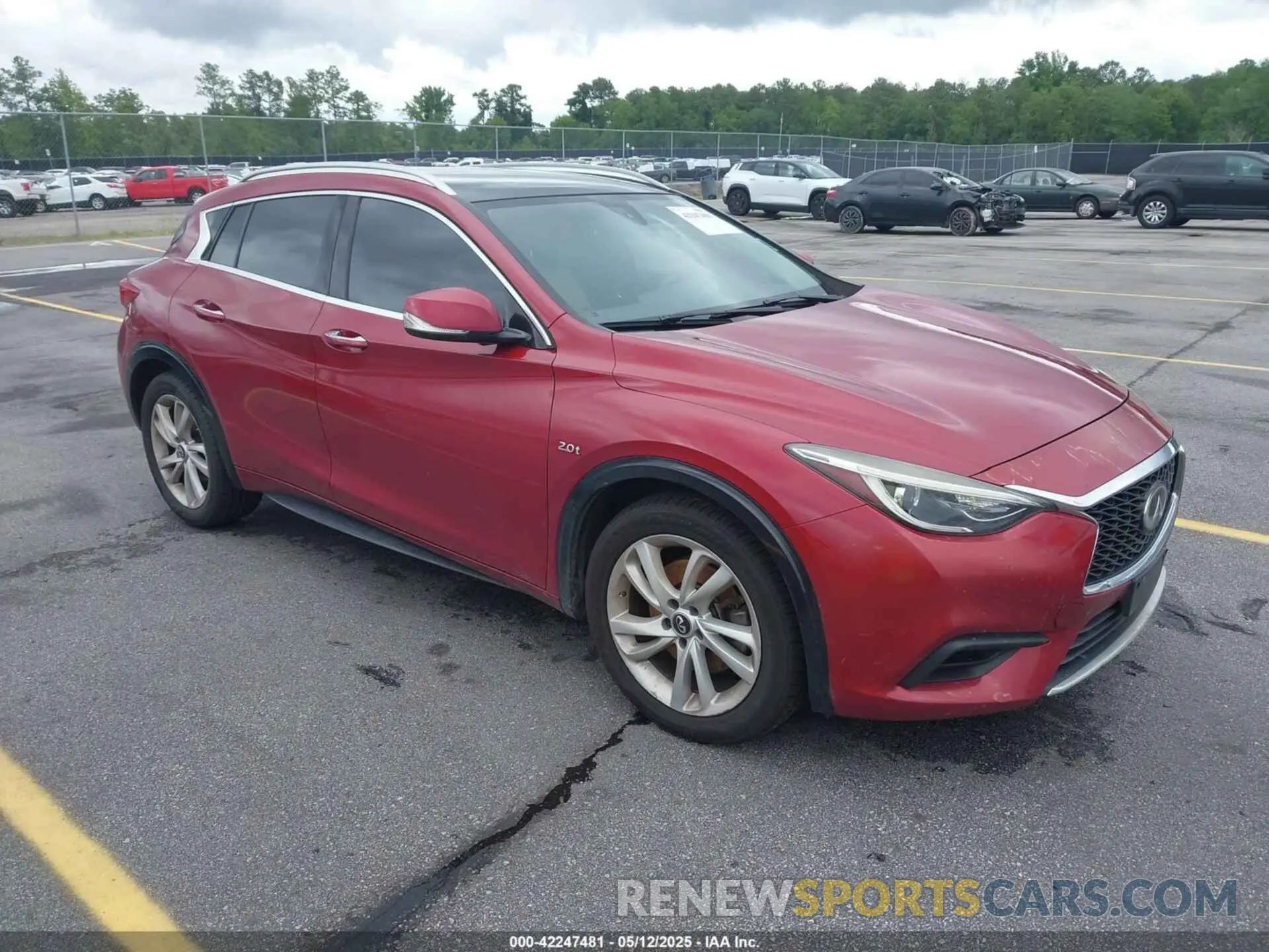 1 Photograph of a damaged car SJKCH5CP5KA010643 INFINITI QX30 2019