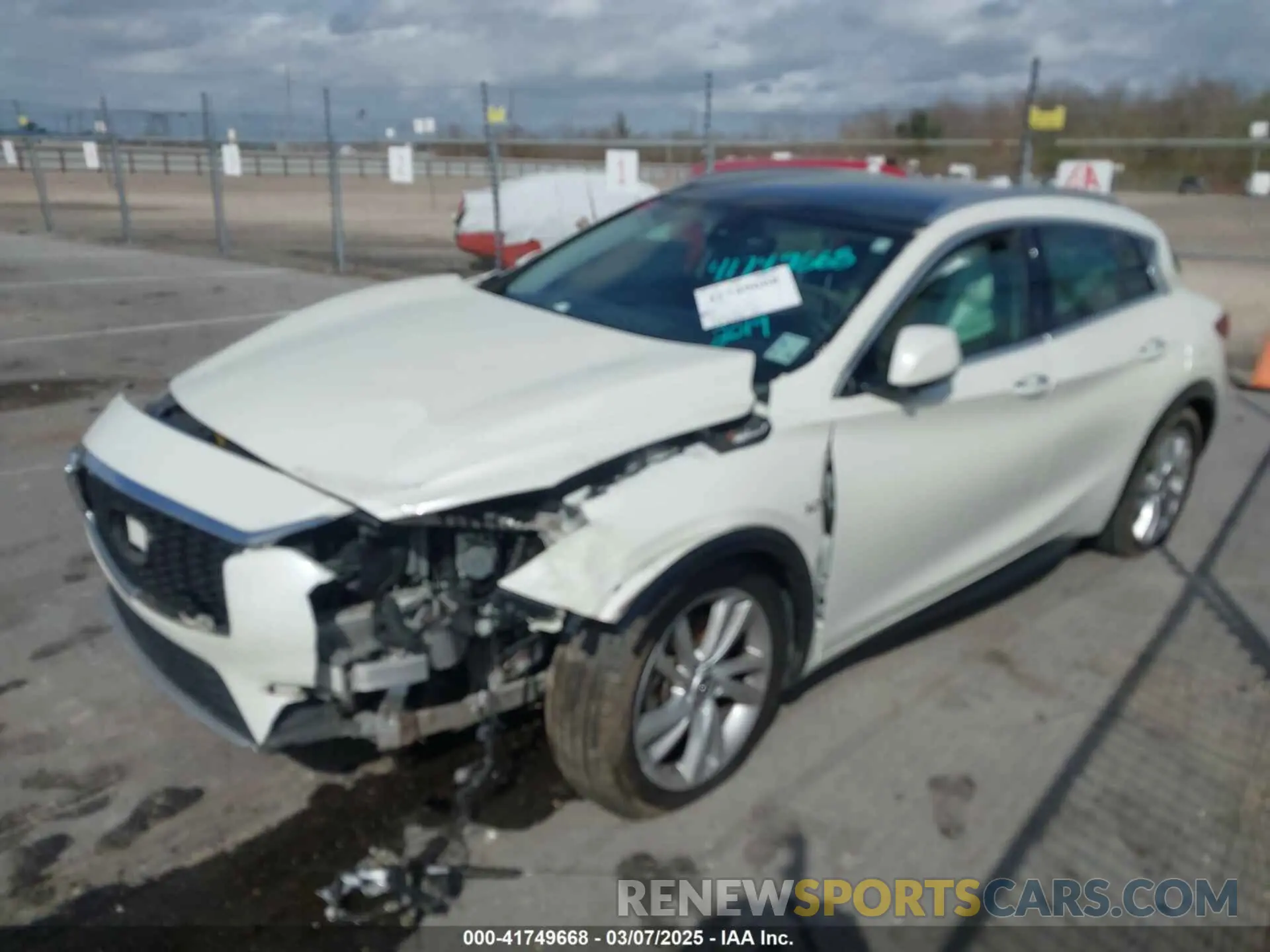 6 Photograph of a damaged car SJKCH5CP8KA010331 INFINITI QX30 2019