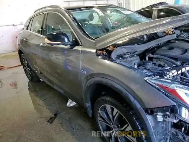 14 Photograph of a damaged car SJKCH5CR0KA008414 INFINITI QX30 2019