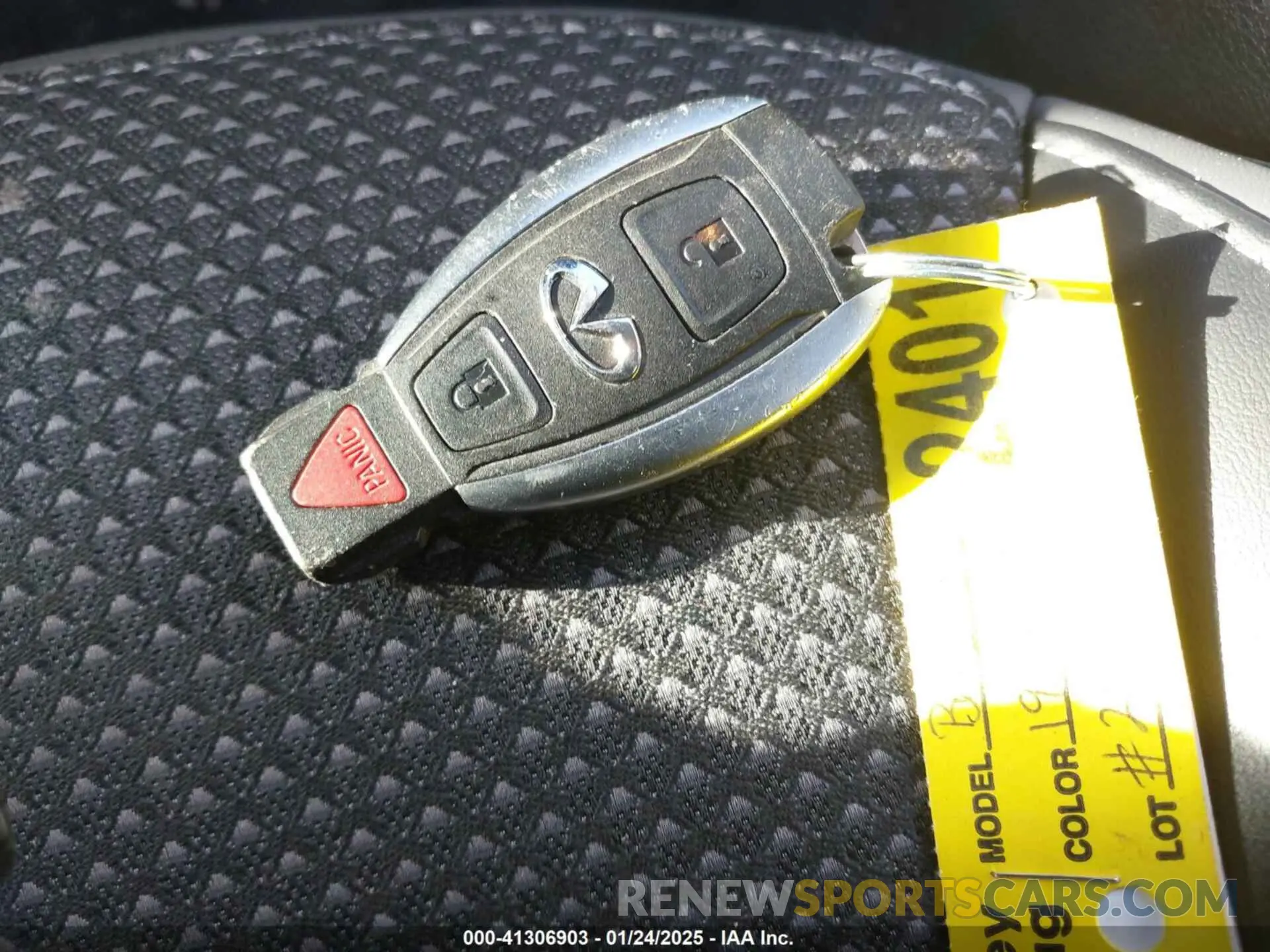 11 Photograph of a damaged car SJKCH5CR0KA008896 INFINITI QX30 2019