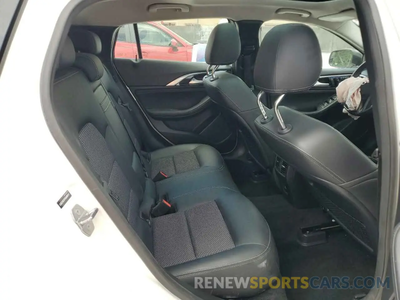 11 Photograph of a damaged car SJKCH5CR7KA009141 INFINITI QX30 2019