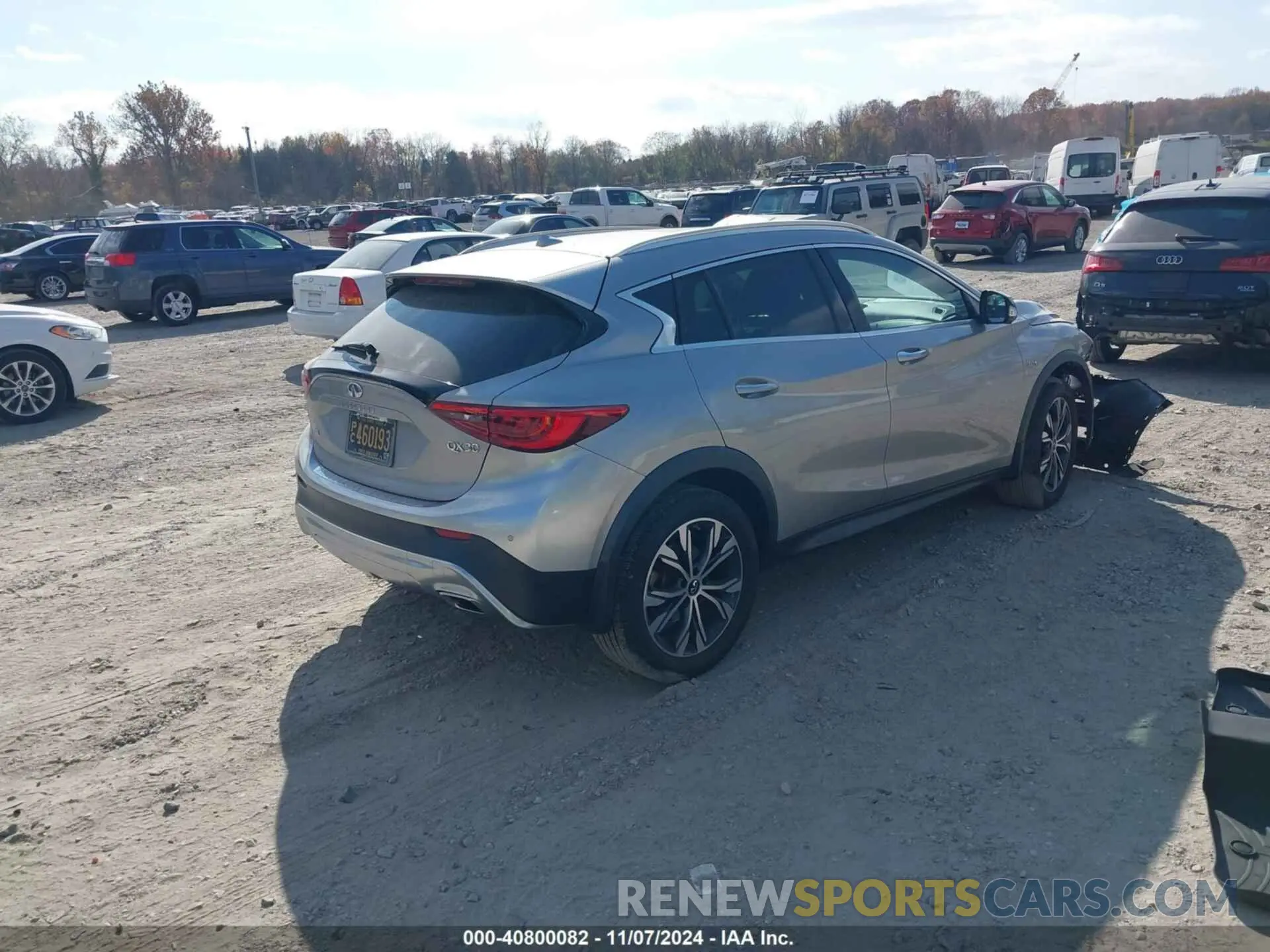 4 Photograph of a damaged car SJKCH5CRXKA011966 INFINITI QX30 2019