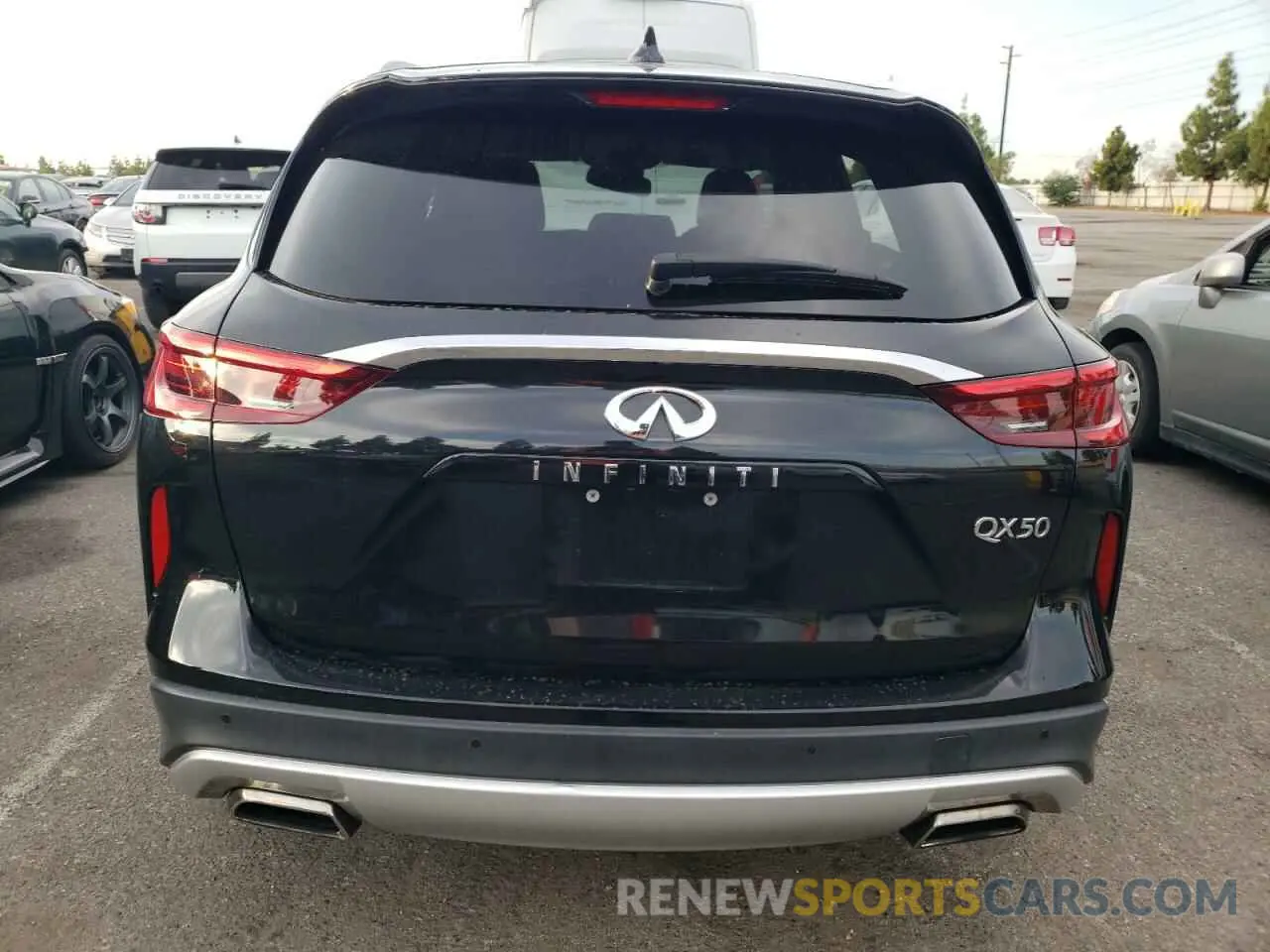 6 Photograph of a damaged car 3PCAJ5M10KF103991 INFINITI QX50 2019