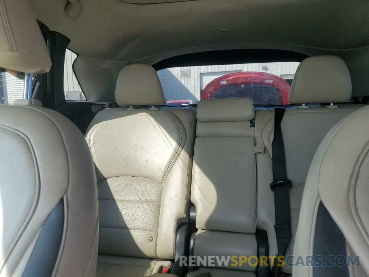 10 Photograph of a damaged car 3PCAJ5M10KF130740 INFINITI QX50 2019