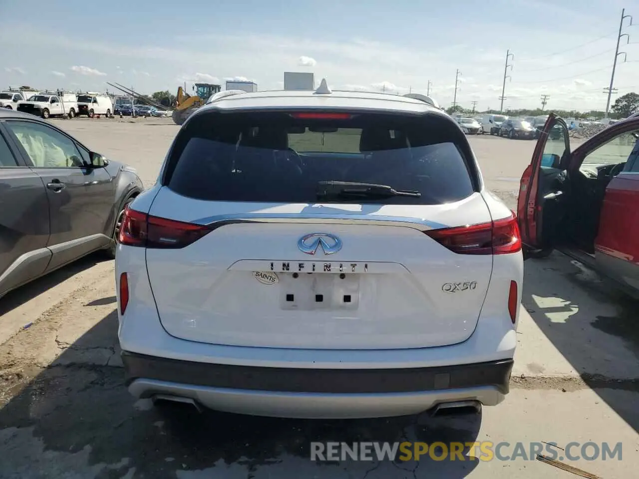 6 Photograph of a damaged car 3PCAJ5M10KF130740 INFINITI QX50 2019