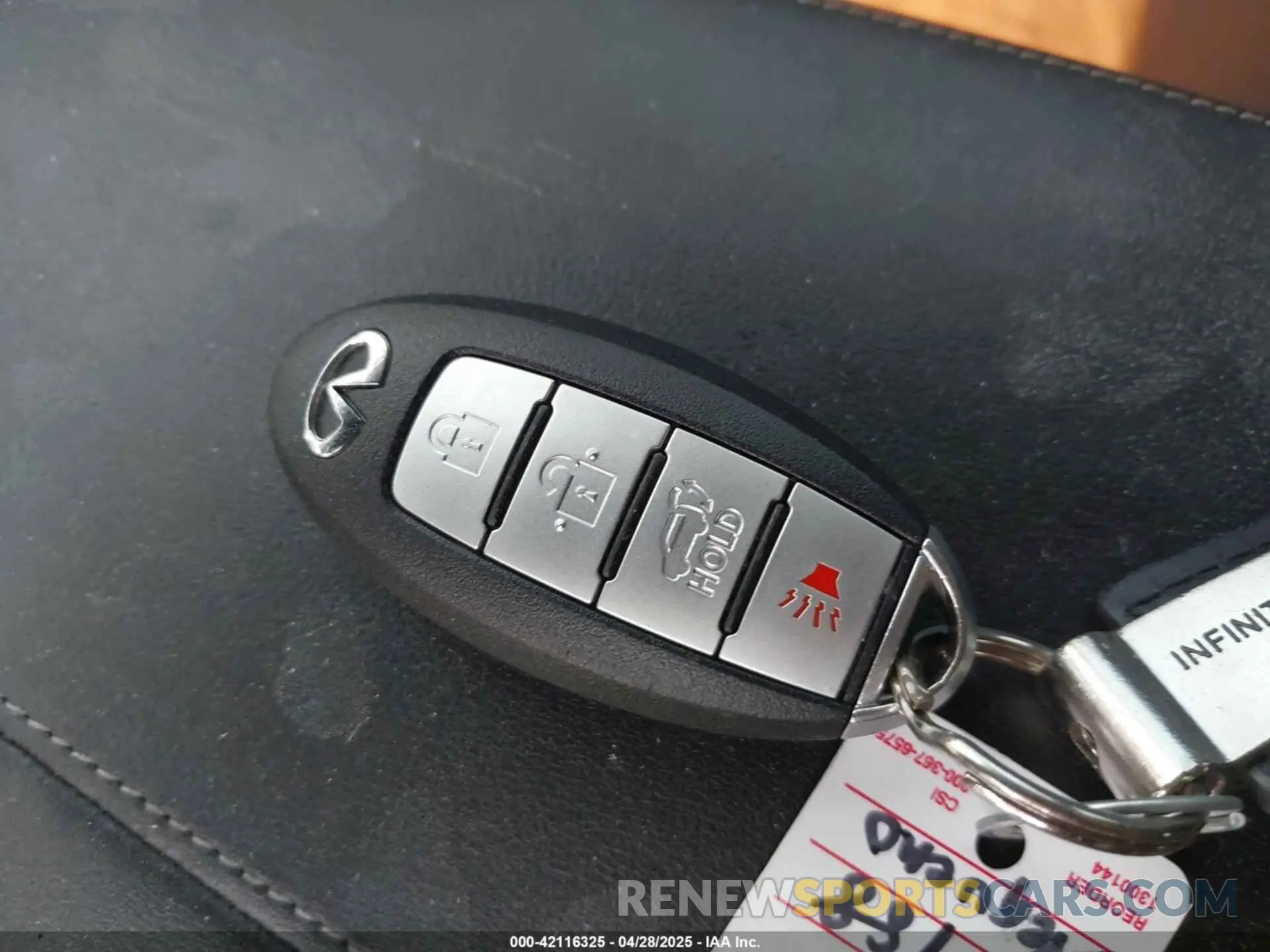 11 Photograph of a damaged car 3PCAJ5M11KF145988 INFINITI QX50 2019