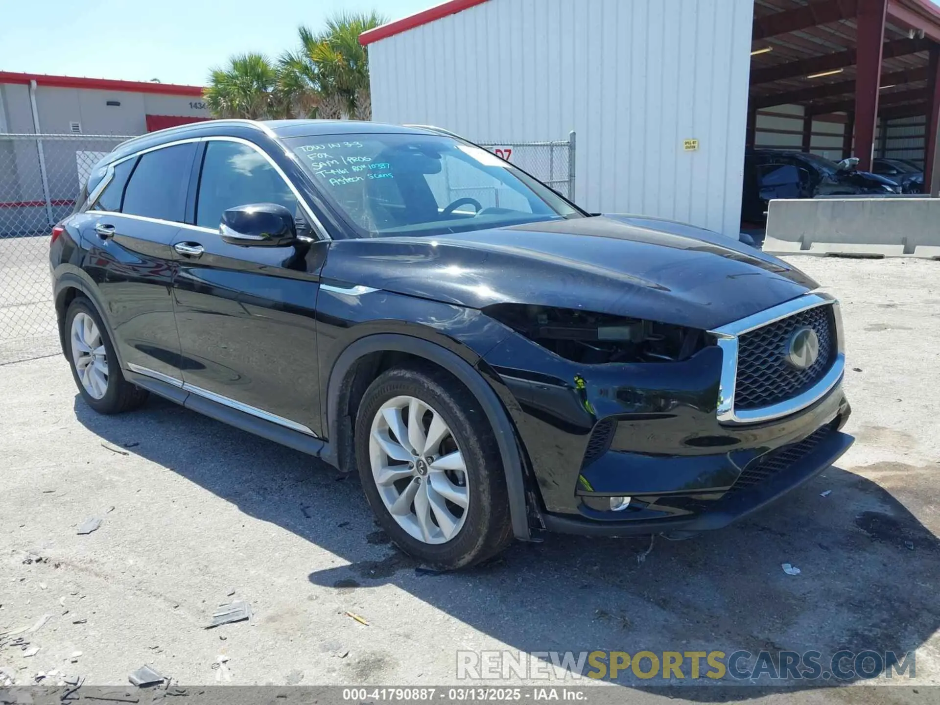 1 Photograph of a damaged car 3PCAJ5M12KF122087 INFINITI QX50 2019