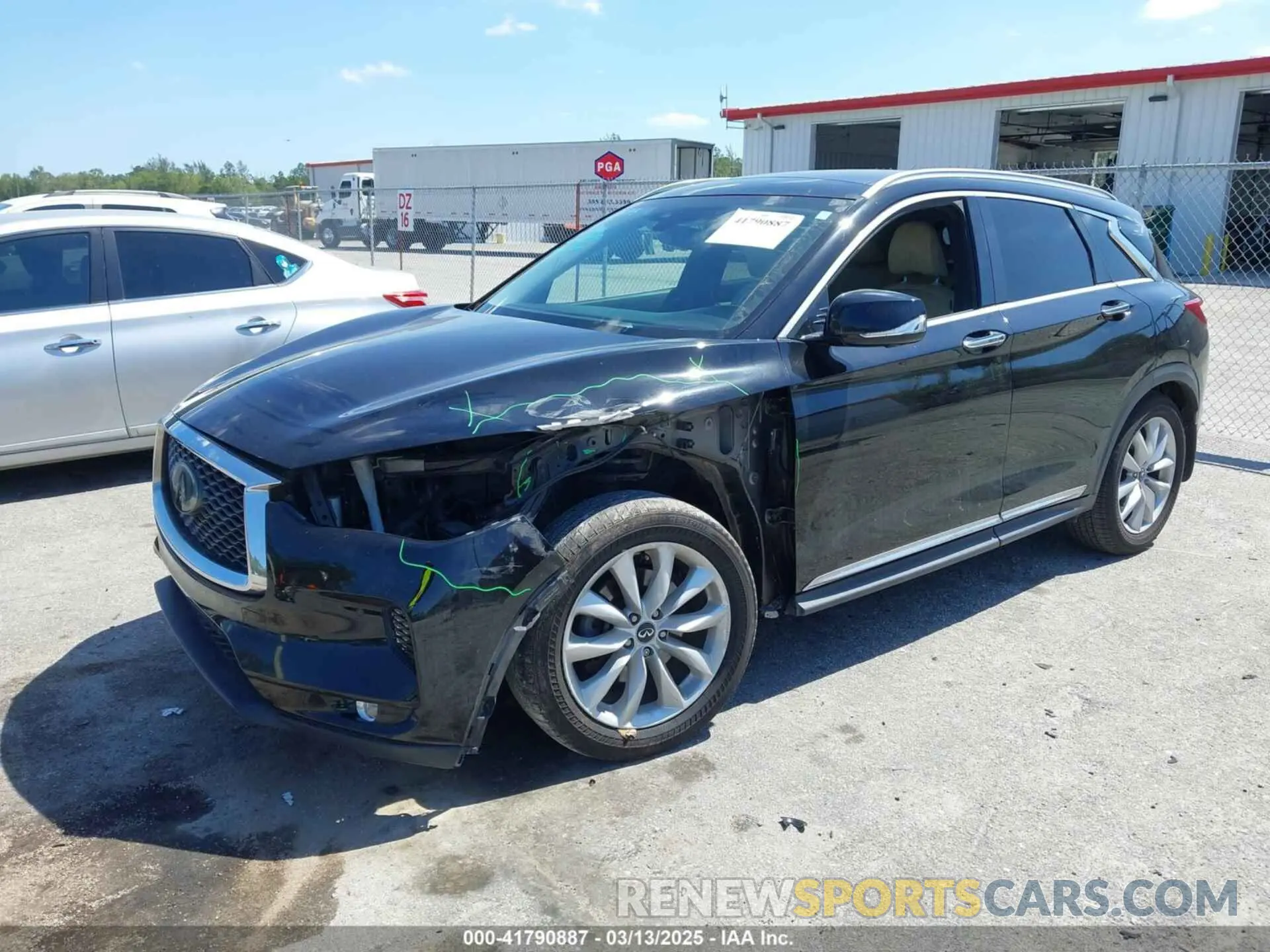 2 Photograph of a damaged car 3PCAJ5M12KF122087 INFINITI QX50 2019