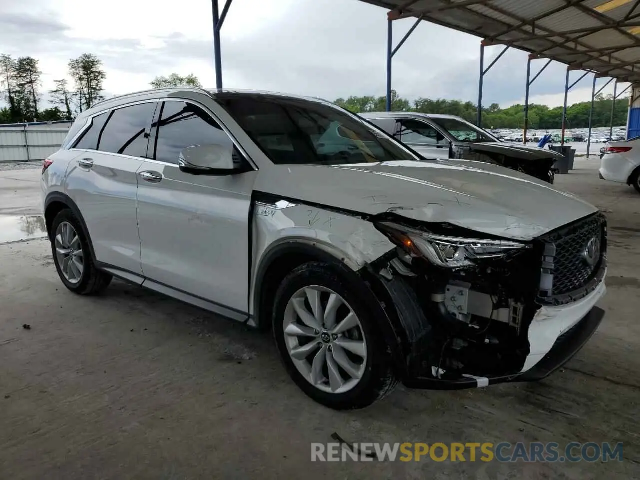 4 Photograph of a damaged car 3PCAJ5M13KF108943 INFINITI QX50 2019