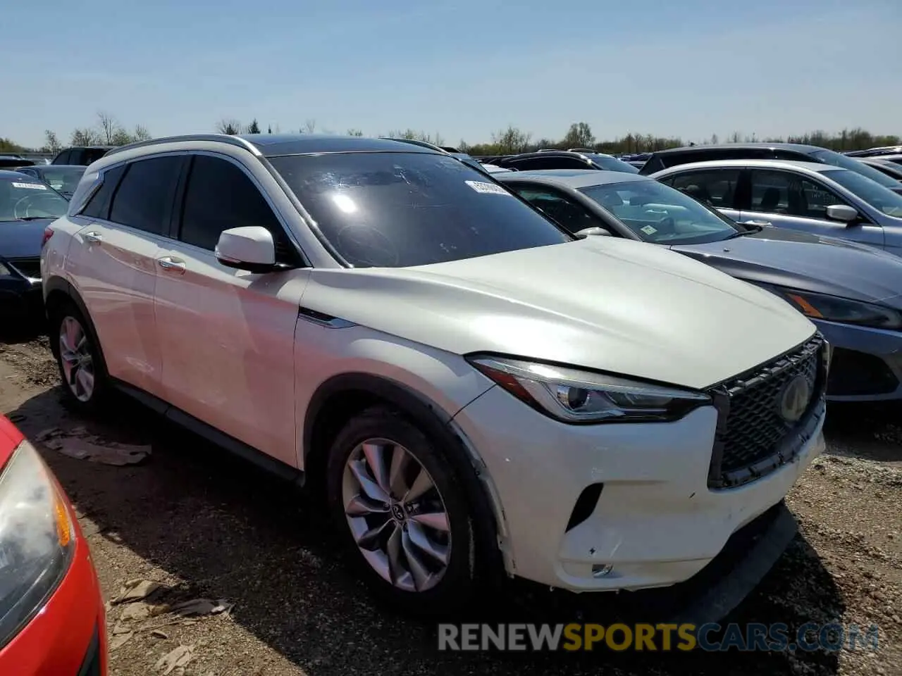 4 Photograph of a damaged car 3PCAJ5M13KF137147 INFINITI QX50 2019