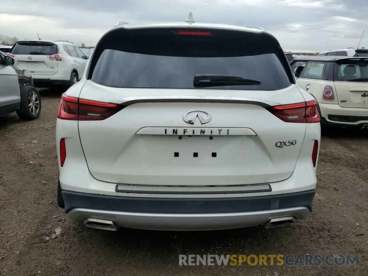 6 Photograph of a damaged car 3PCAJ5M13KF137147 INFINITI QX50 2019