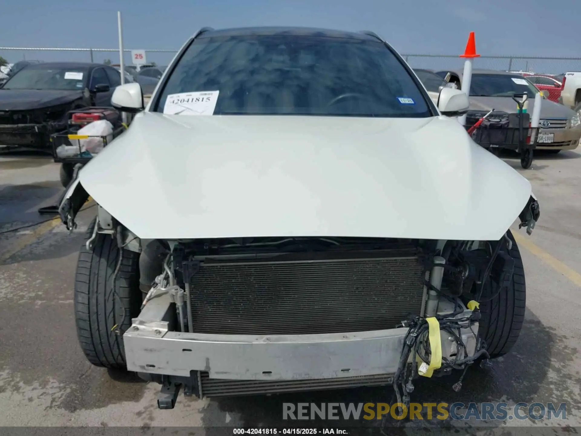 13 Photograph of a damaged car 3PCAJ5M14KF104397 INFINITI QX50 2019