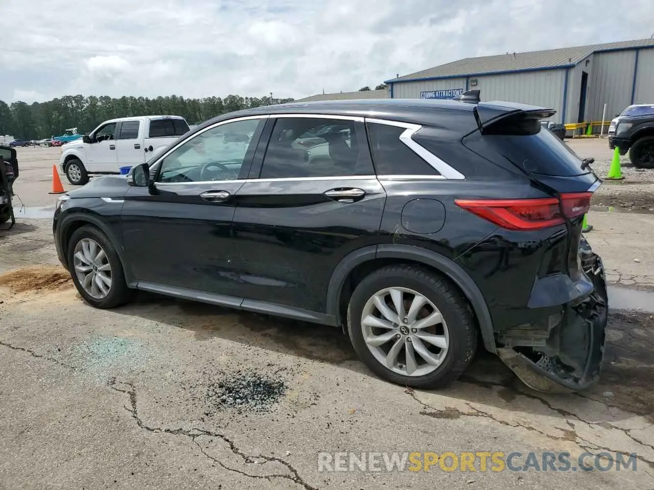 2 Photograph of a damaged car 3PCAJ5M14KF110135 INFINITI QX50 2019