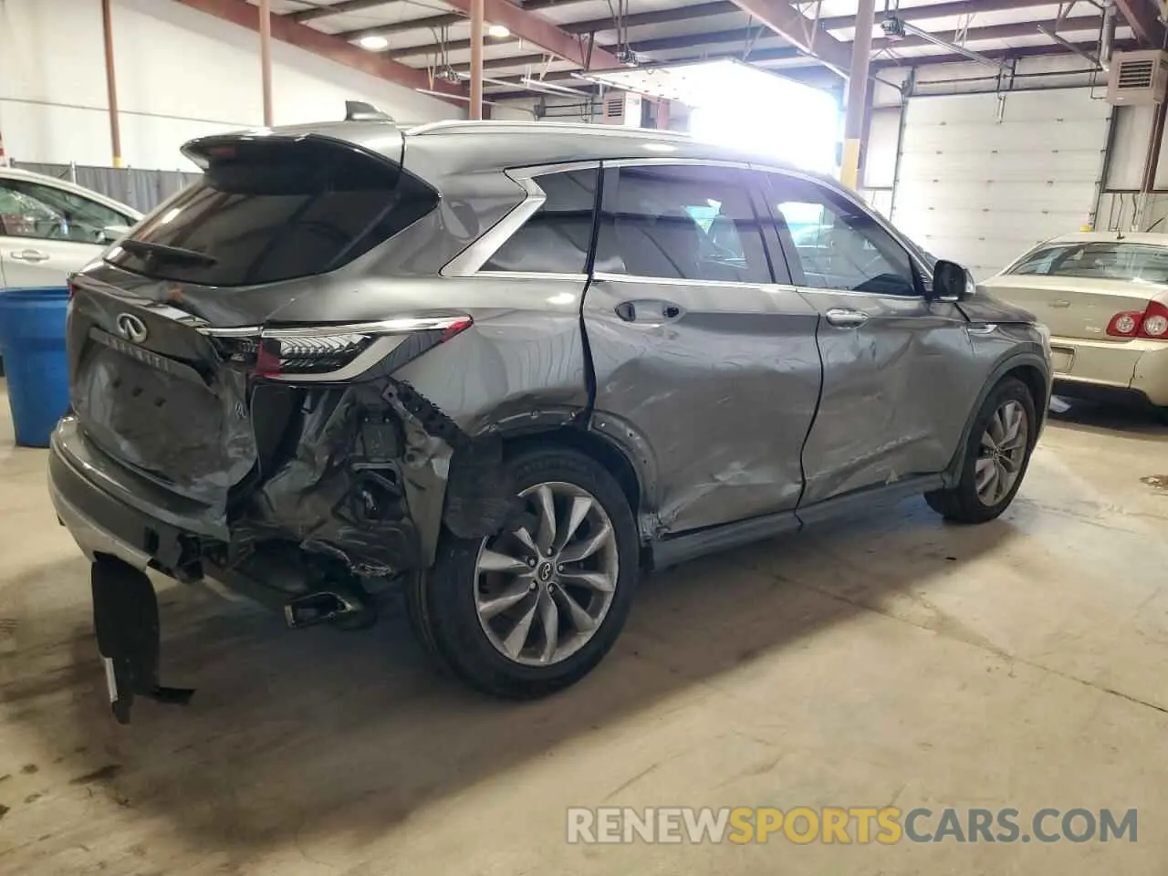 3 Photograph of a damaged car 3PCAJ5M14KF137318 INFINITI QX50 2019