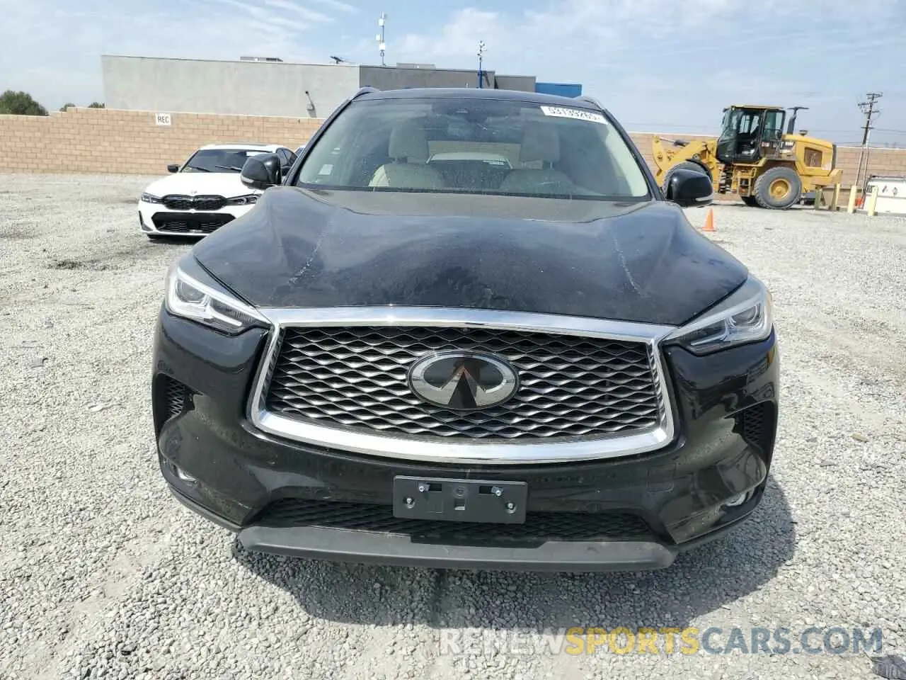 5 Photograph of a damaged car 3PCAJ5M15KF113240 INFINITI QX50 2019