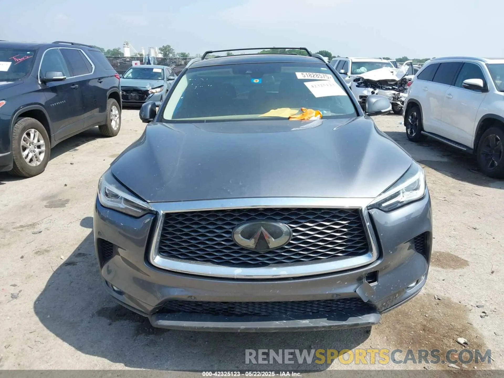 11 Photograph of a damaged car 3PCAJ5M15KF124724 INFINITI QX50 2019