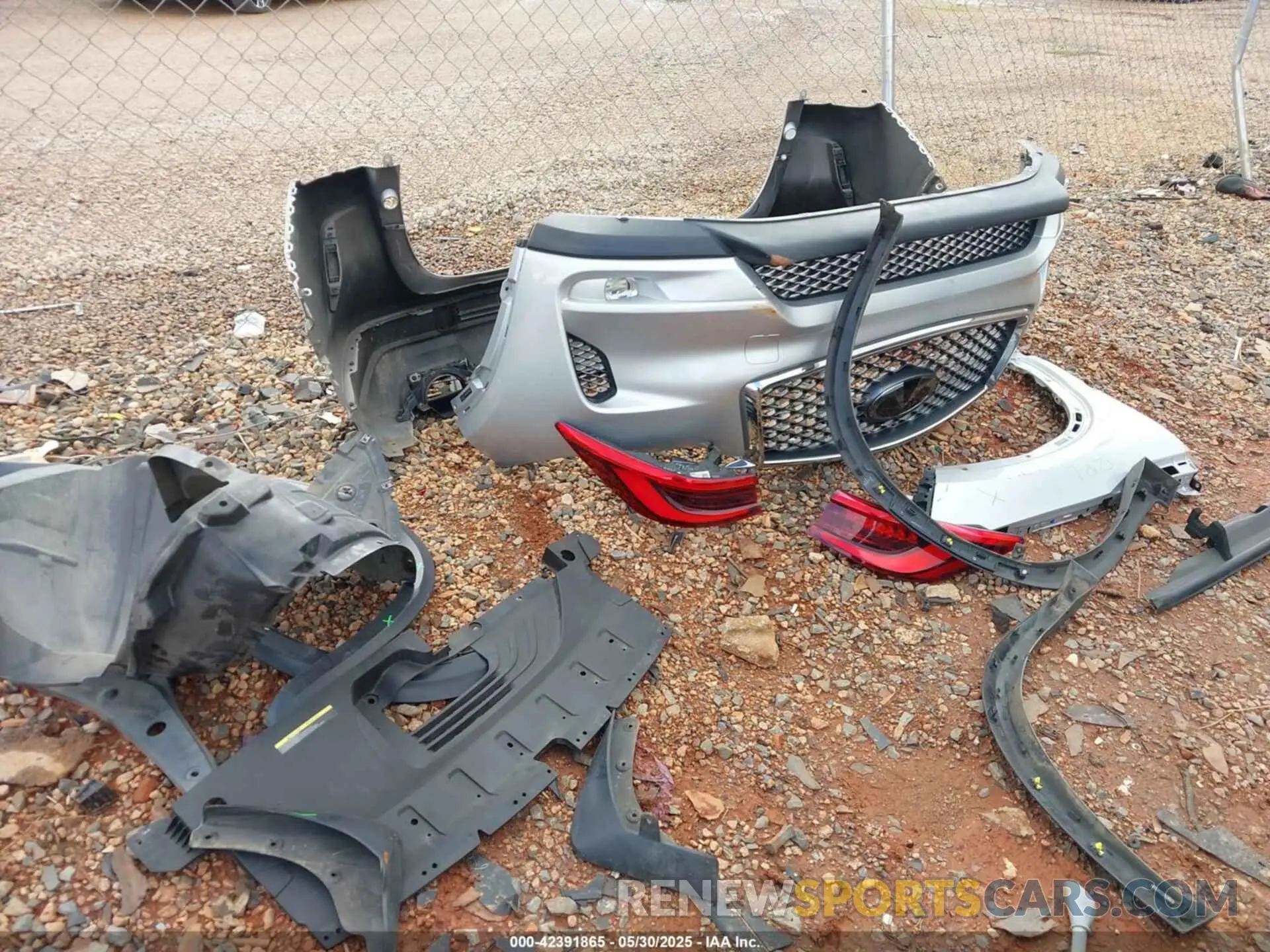 12 Photograph of a damaged car 3PCAJ5M15KF147078 INFINITI QX50 2019