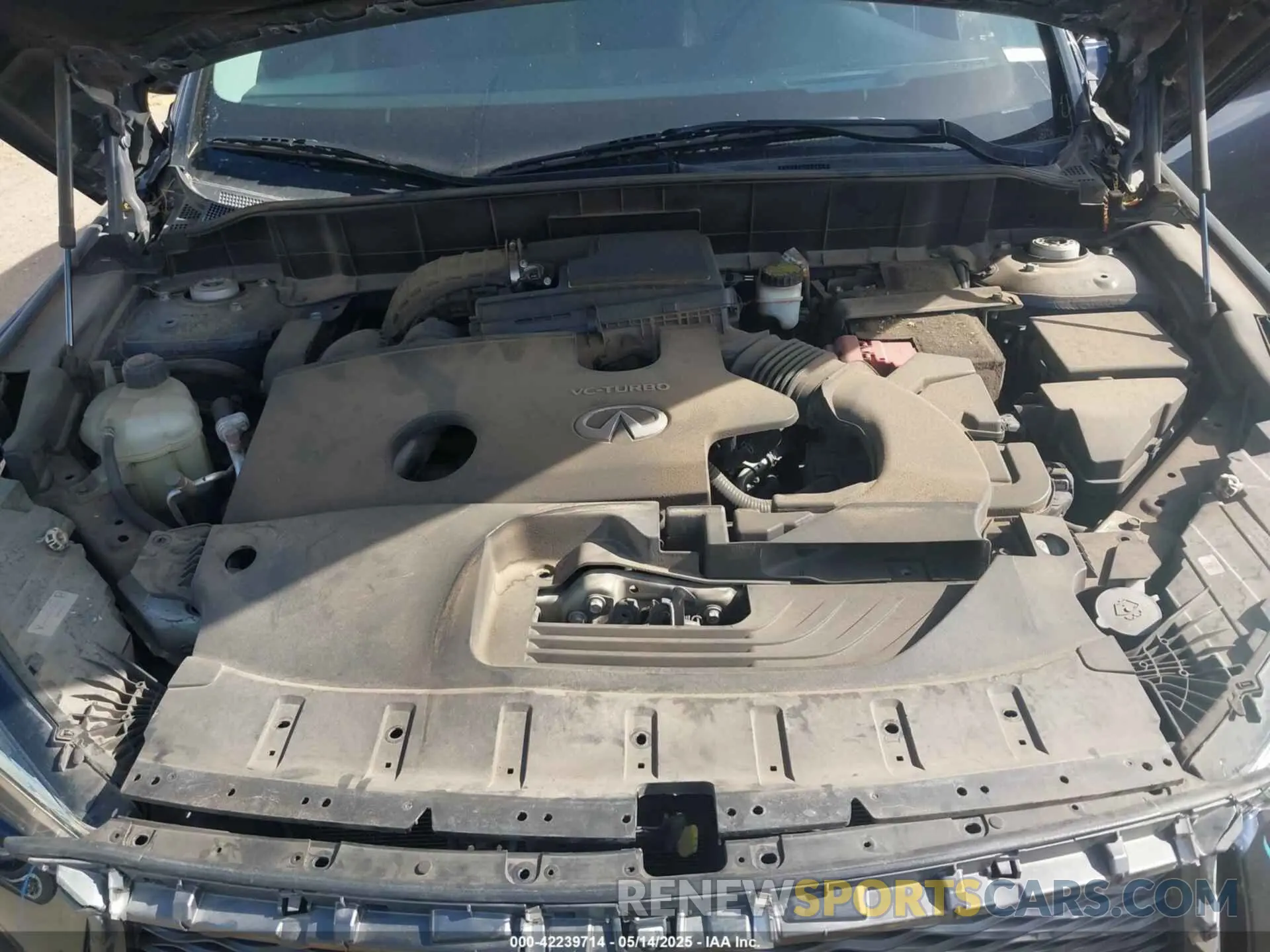 10 Photograph of a damaged car 3PCAJ5M16KF104787 INFINITI QX50 2019