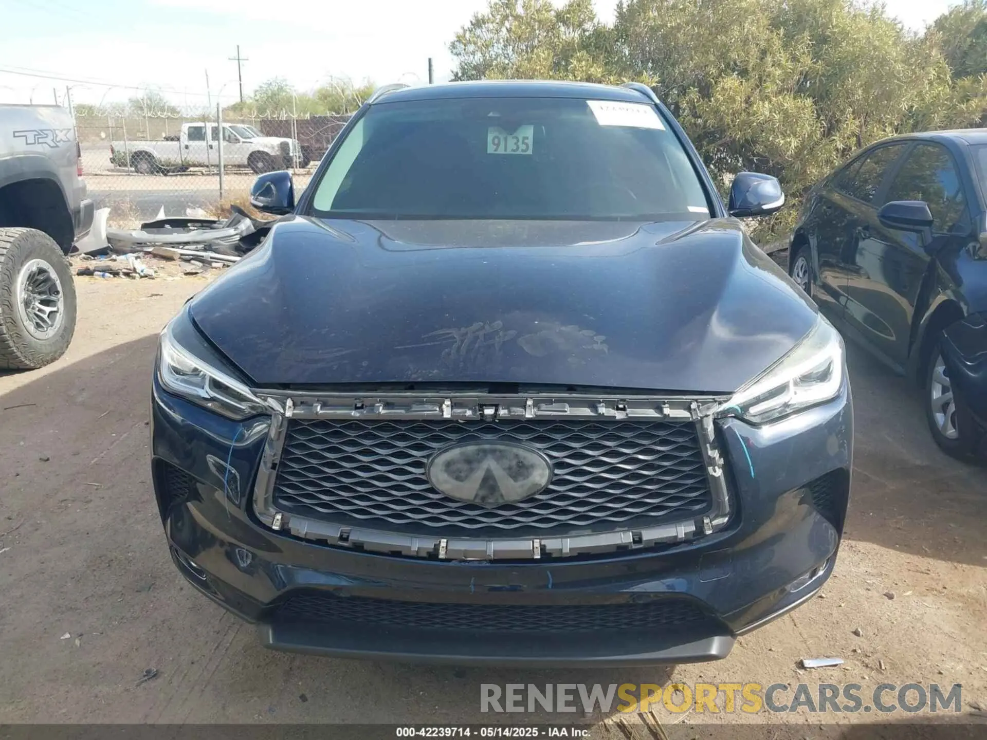 11 Photograph of a damaged car 3PCAJ5M16KF104787 INFINITI QX50 2019