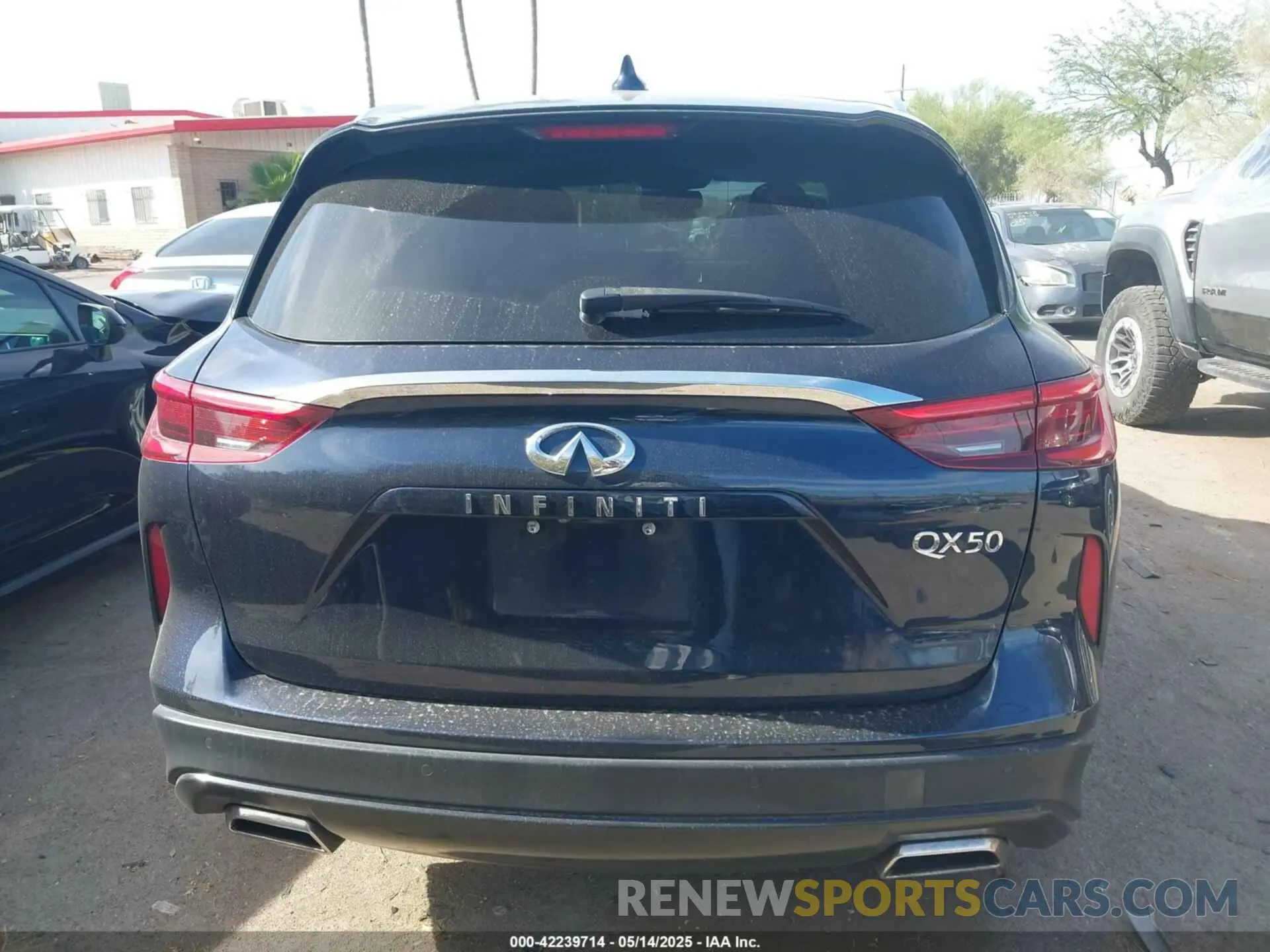 15 Photograph of a damaged car 3PCAJ5M16KF104787 INFINITI QX50 2019