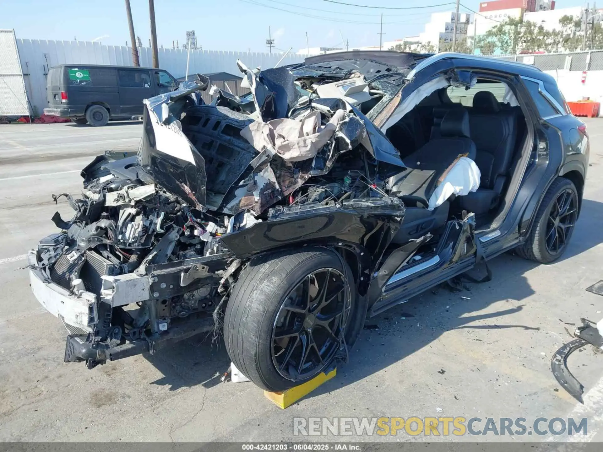 2 Photograph of a damaged car 3PCAJ5M16KF116275 INFINITI QX50 2019