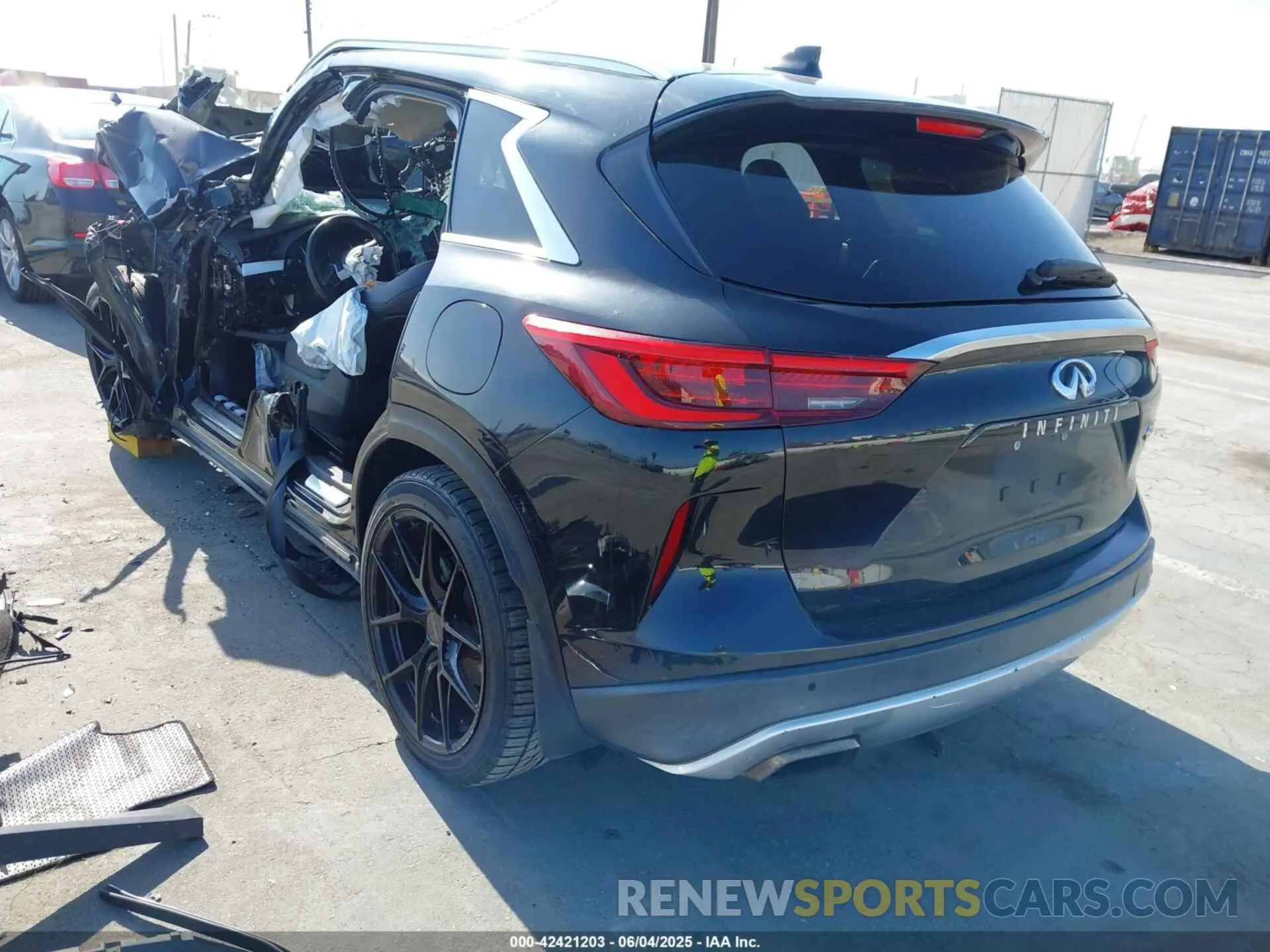 3 Photograph of a damaged car 3PCAJ5M16KF116275 INFINITI QX50 2019