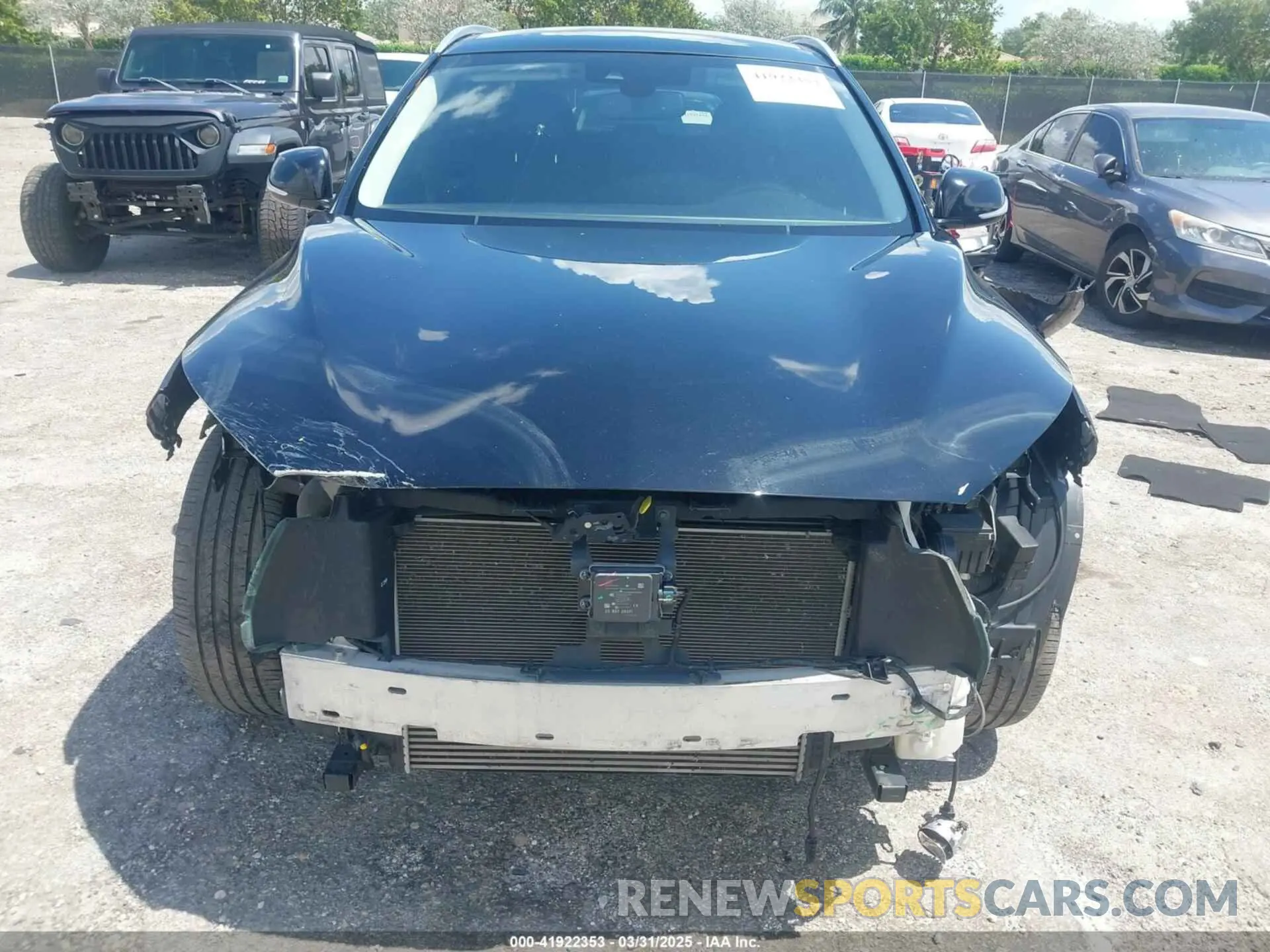 13 Photograph of a damaged car 3PCAJ5M16KF119709 INFINITI QX50 2019