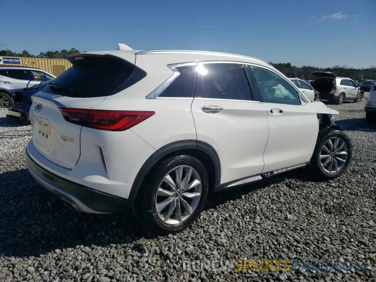 3 Photograph of a damaged car 3PCAJ5M16KF128507 INFINITI QX50 2019