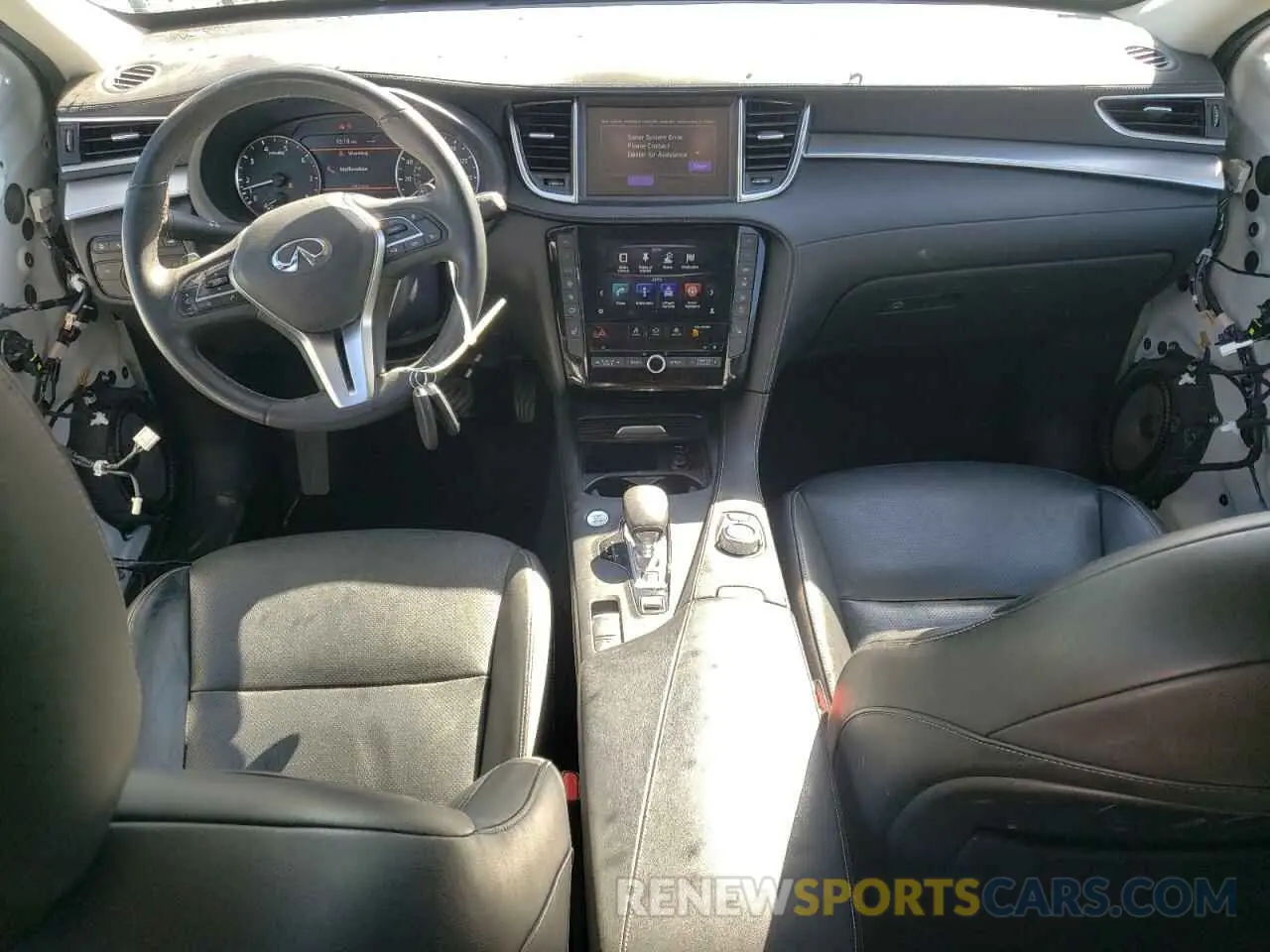 8 Photograph of a damaged car 3PCAJ5M16KF128507 INFINITI QX50 2019