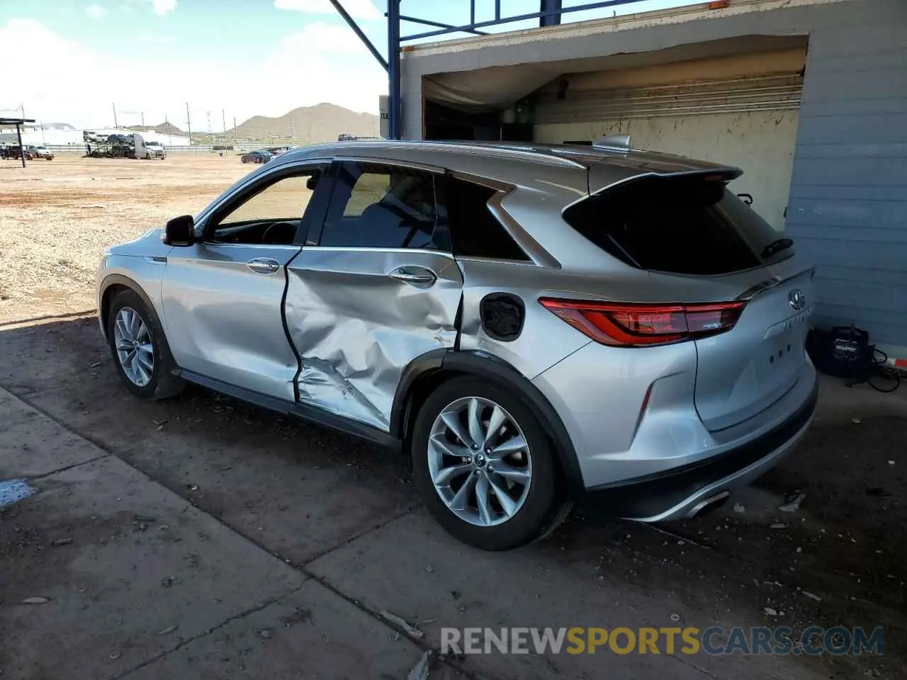 2 Photograph of a damaged car 3PCAJ5M16KF137515 INFINITI QX50 2019