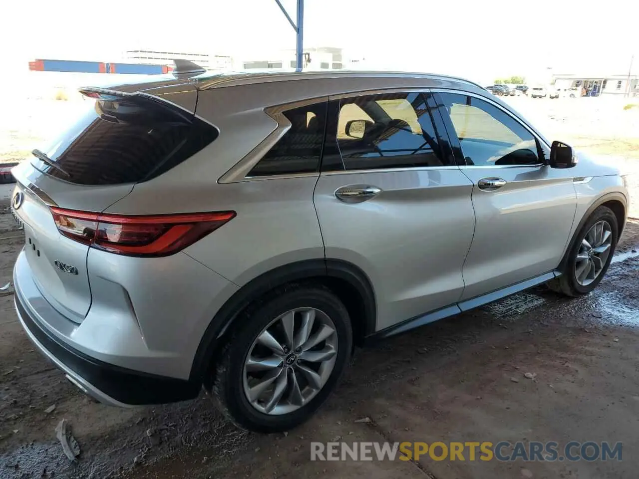 3 Photograph of a damaged car 3PCAJ5M16KF137515 INFINITI QX50 2019
