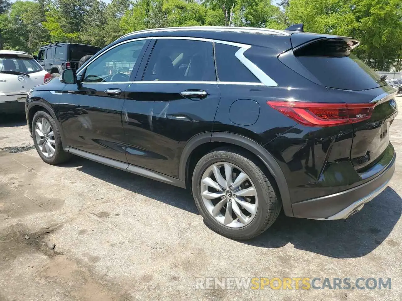 2 Photograph of a damaged car 3PCAJ5M16KF137918 INFINITI QX50 2019