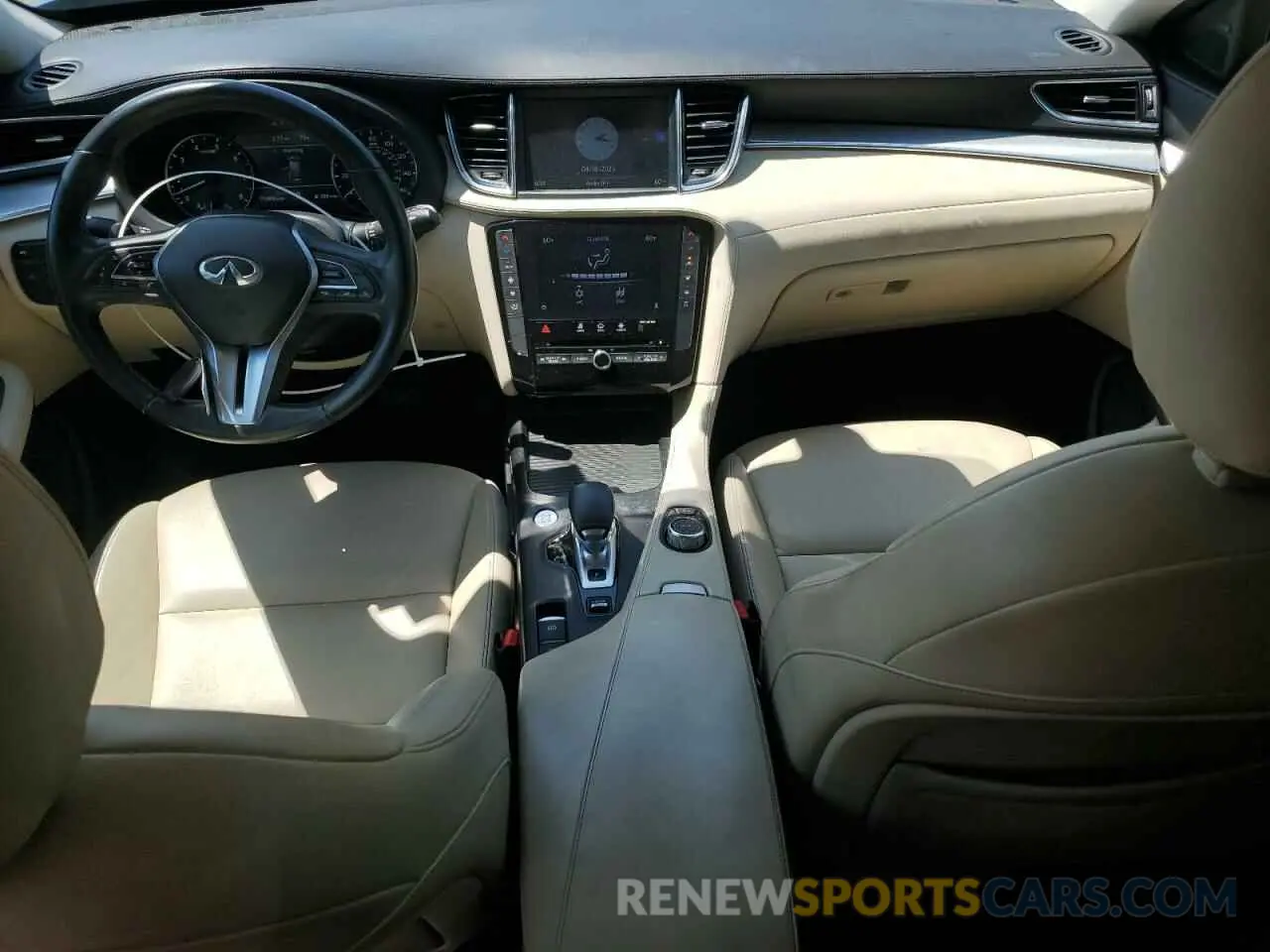 8 Photograph of a damaged car 3PCAJ5M16KF137918 INFINITI QX50 2019