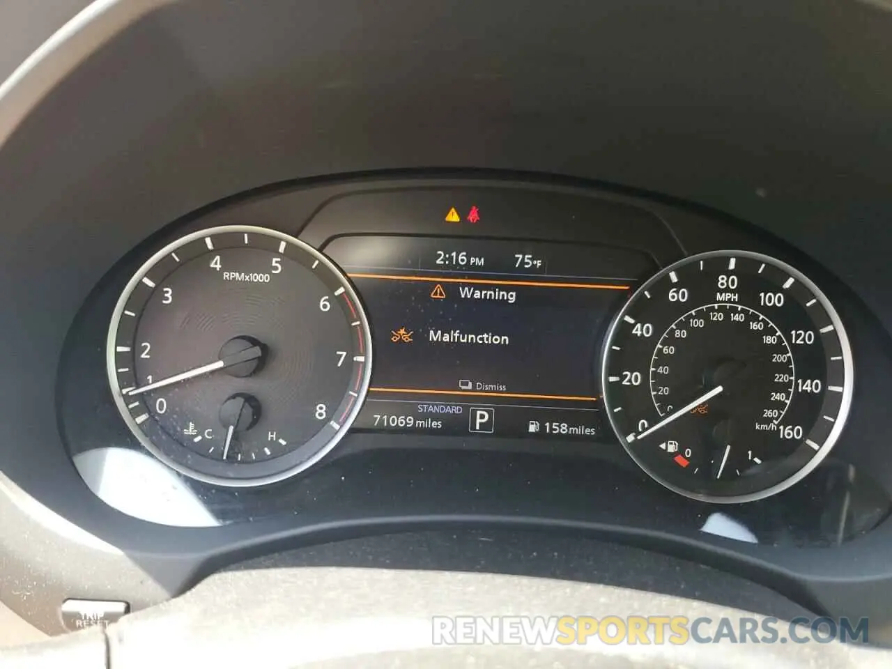 9 Photograph of a damaged car 3PCAJ5M16KF137918 INFINITI QX50 2019