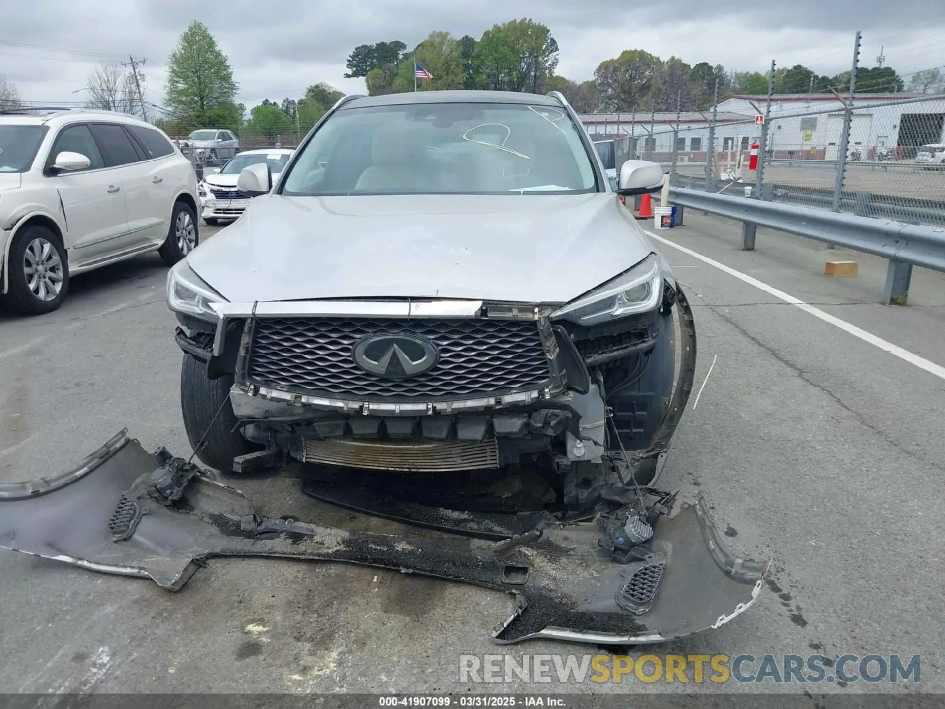 11 Photograph of a damaged car 3PCAJ5M17KF114843 INFINITI QX50 2019