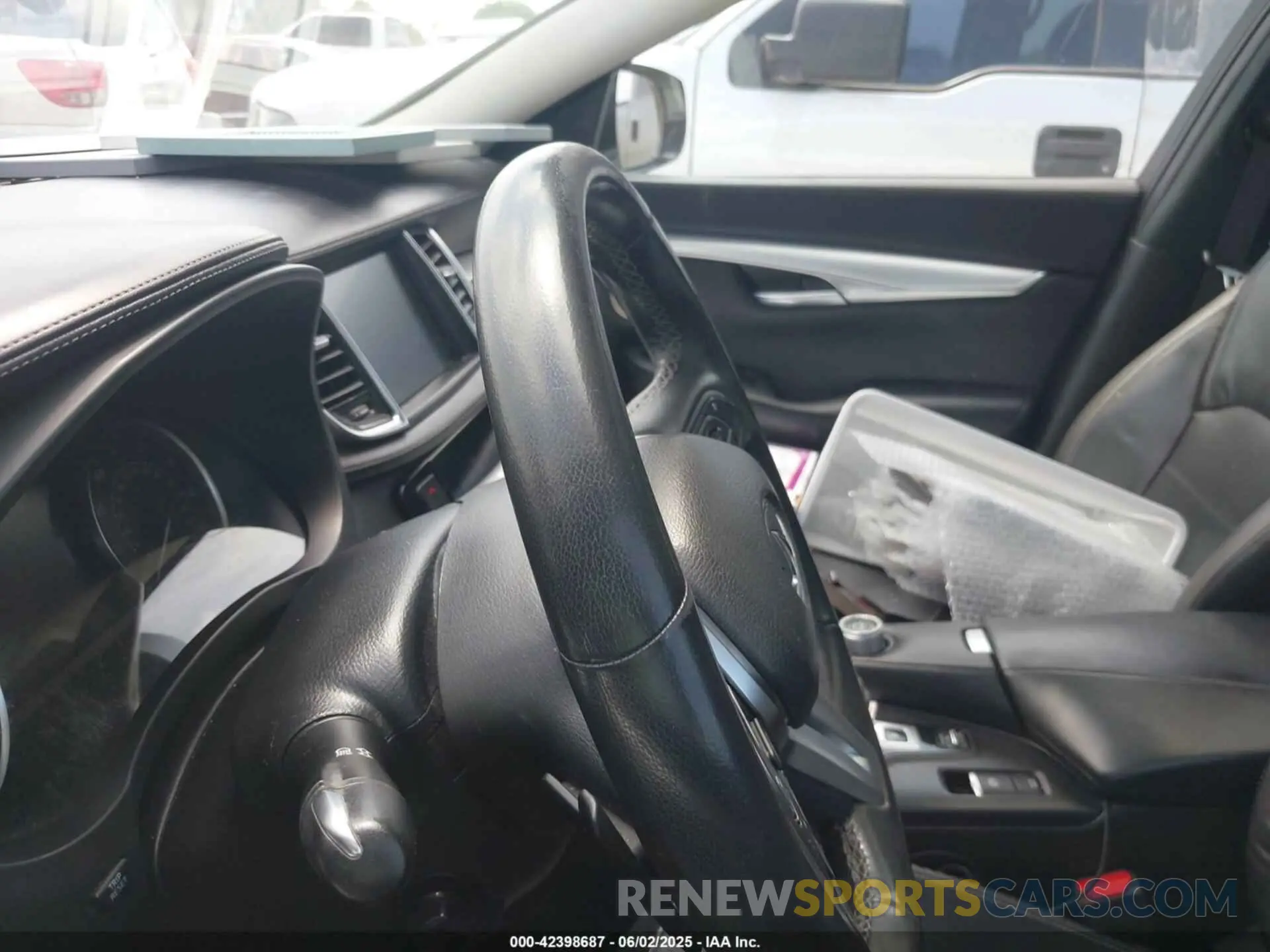7 Photograph of a damaged car 3PCAJ5M18KF122093 INFINITI QX50 2019