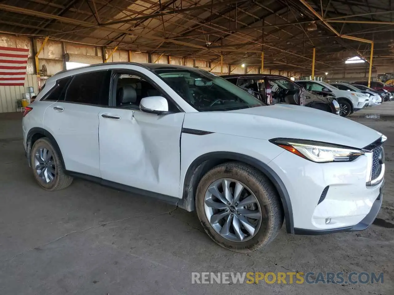 4 Photograph of a damaged car 3PCAJ5M18KF133319 INFINITI QX50 2019