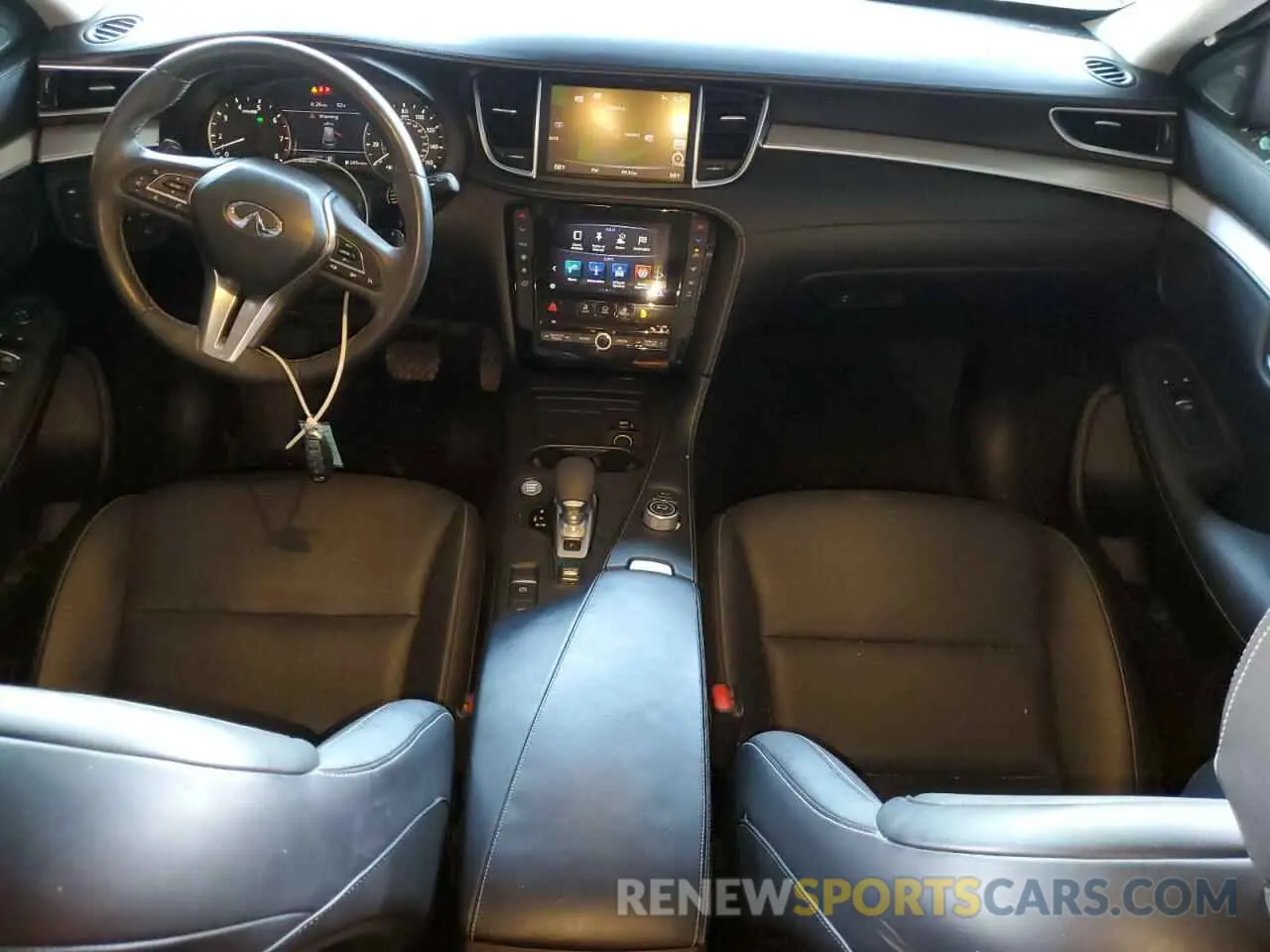 8 Photograph of a damaged car 3PCAJ5M18KF133319 INFINITI QX50 2019
