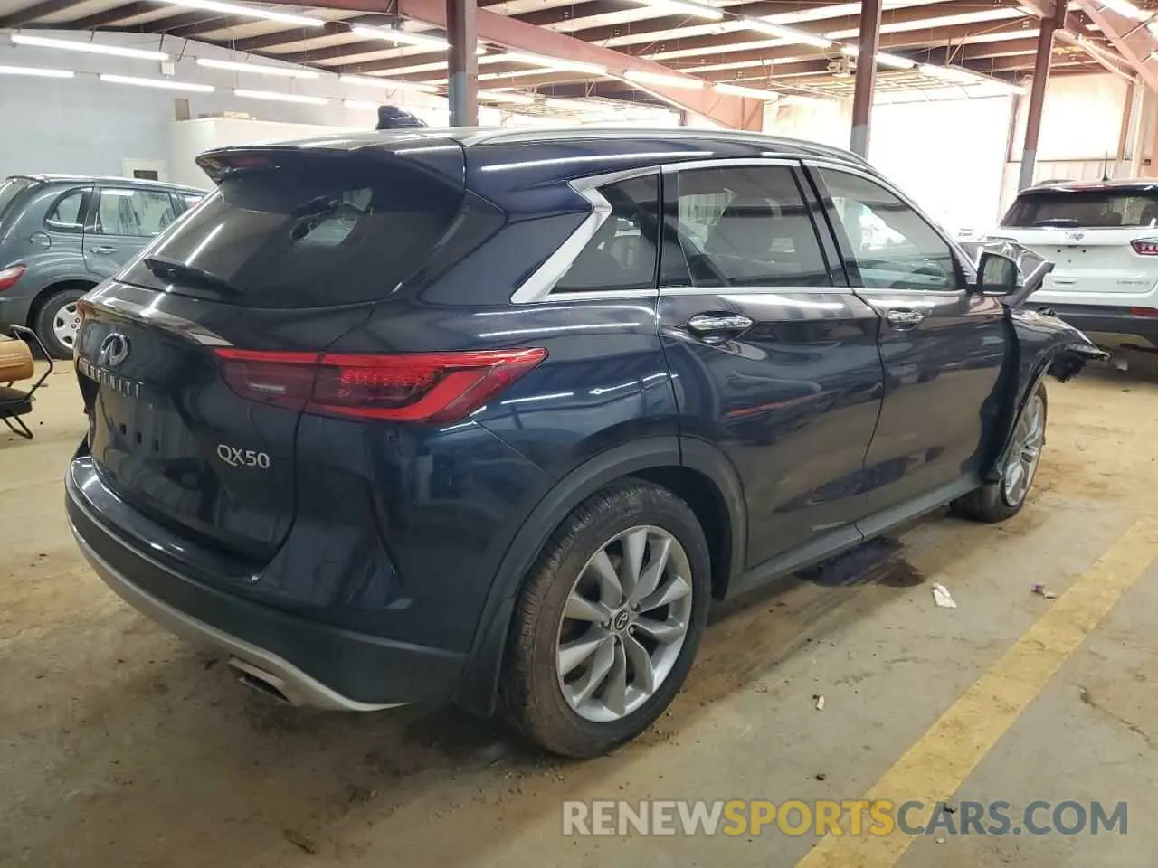 3 Photograph of a damaged car 3PCAJ5M18KF139072 INFINITI QX50 2019