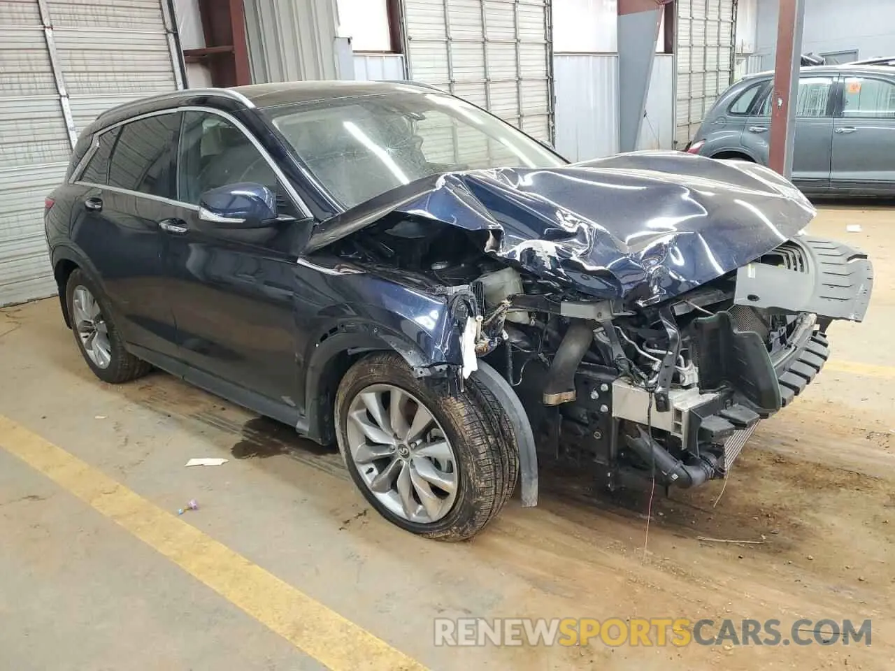4 Photograph of a damaged car 3PCAJ5M18KF139072 INFINITI QX50 2019