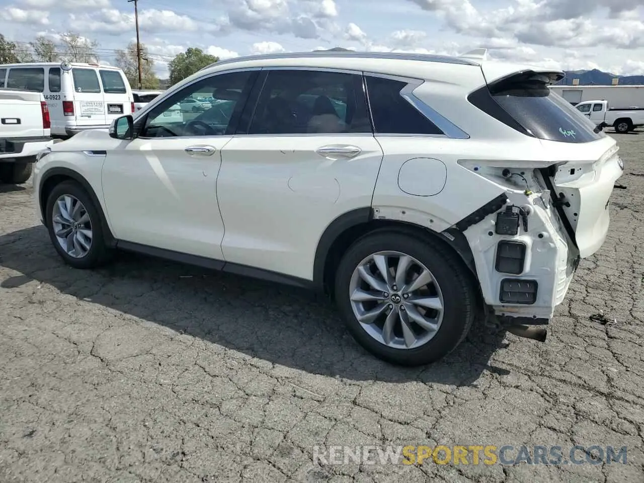 2 Photograph of a damaged car 3PCAJ5M19KF133426 INFINITI QX50 2019