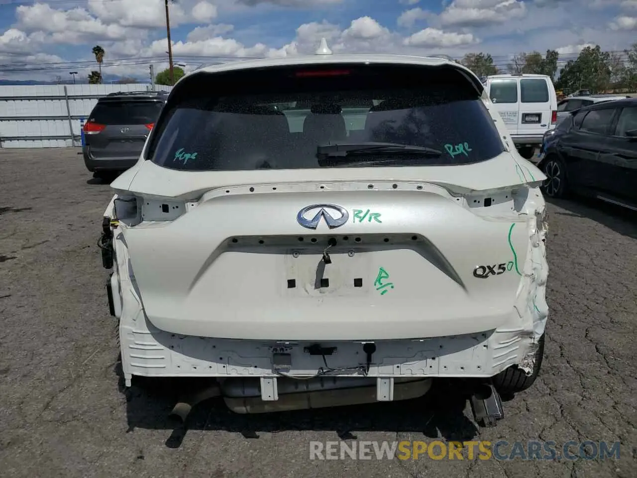6 Photograph of a damaged car 3PCAJ5M19KF133426 INFINITI QX50 2019